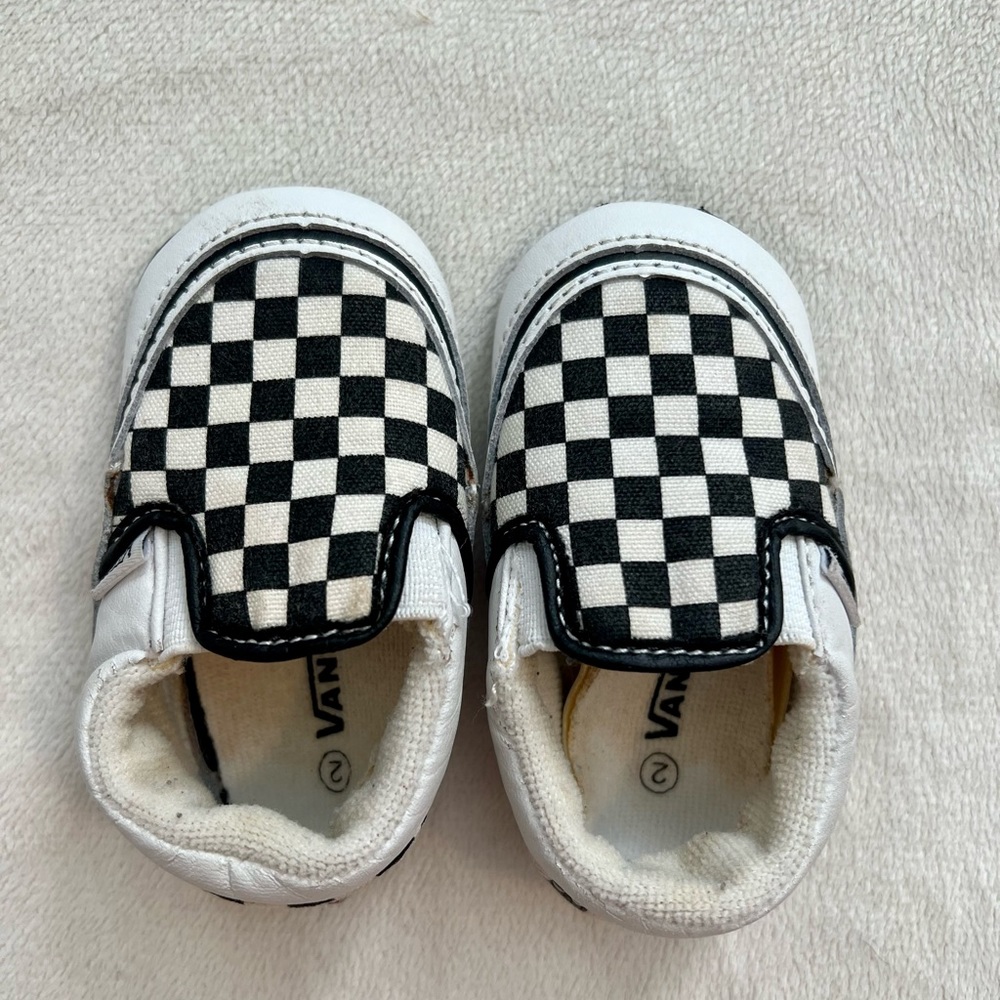 Size 2 baby vans checkered